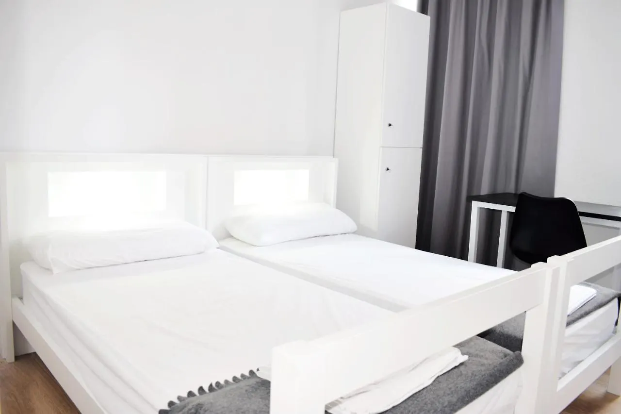 Ram Rooms R.C. Tarragona 0*,  Spain